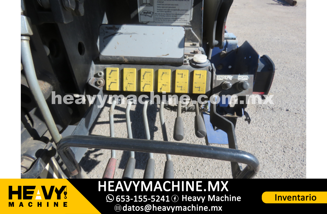 Grúa Articulada 2007 Freightliner M2 106